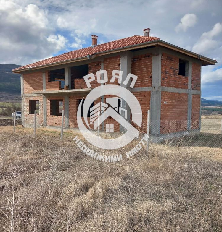 Роял имоти продава двуетажна къща в с. Мулдава, област Пловдив - 0
