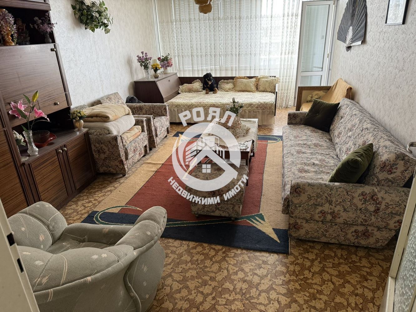 Роял имоти продава тристаен апартамент, кв.Изгрев, Пловдив - 0