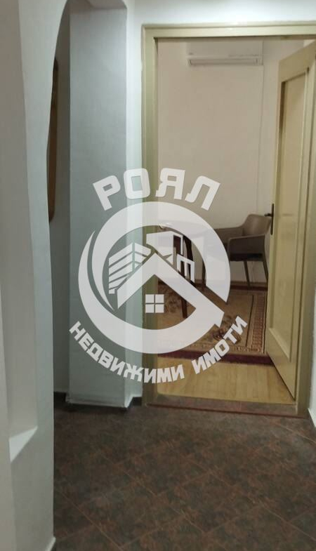Роял имоти отдава под наем двустаен апартамент, Младежки хълм, Пловдив - 0