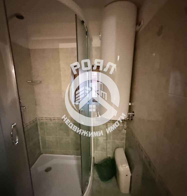 Роял Имоти продава самостоятелна къща за гости в с. Хвойна, област Смолян - 0