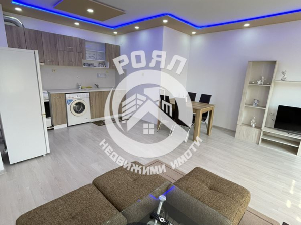 Роял имоти продава тристаен, обзаведен апартамент в гр.Асеновград - 0