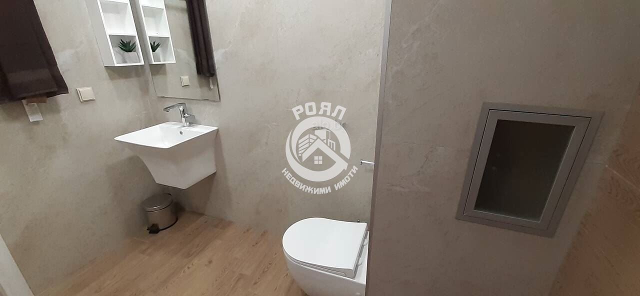 Роял имоти отдава под наем двустаен, луксозен апартамент, Смирненски, Пловдив - 0