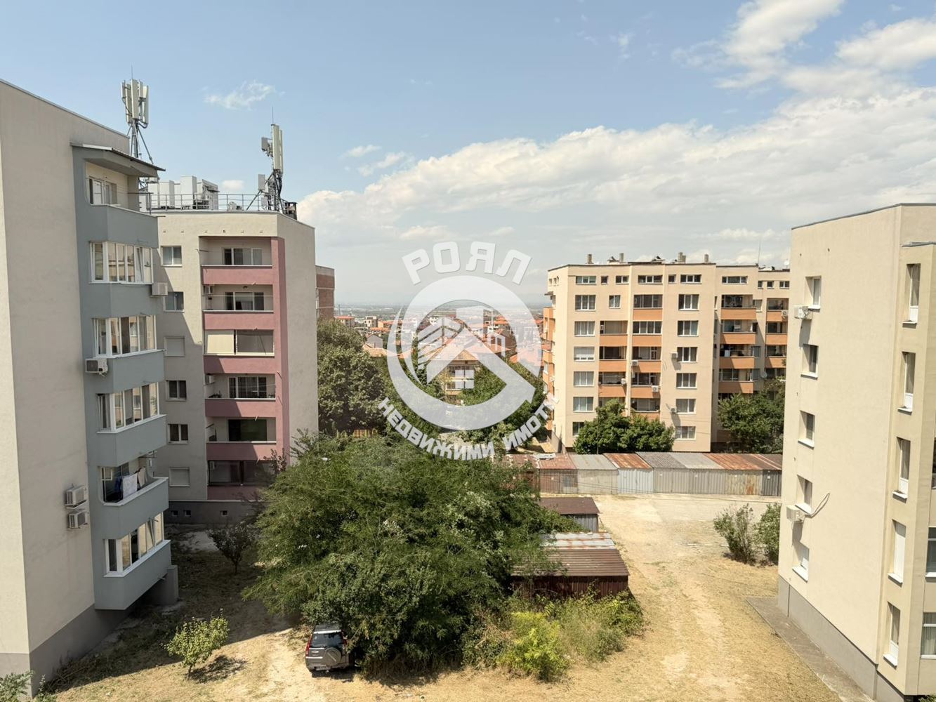 Роял имоти продава тристайни апартаменти, ново строителство, Асеновград - 0