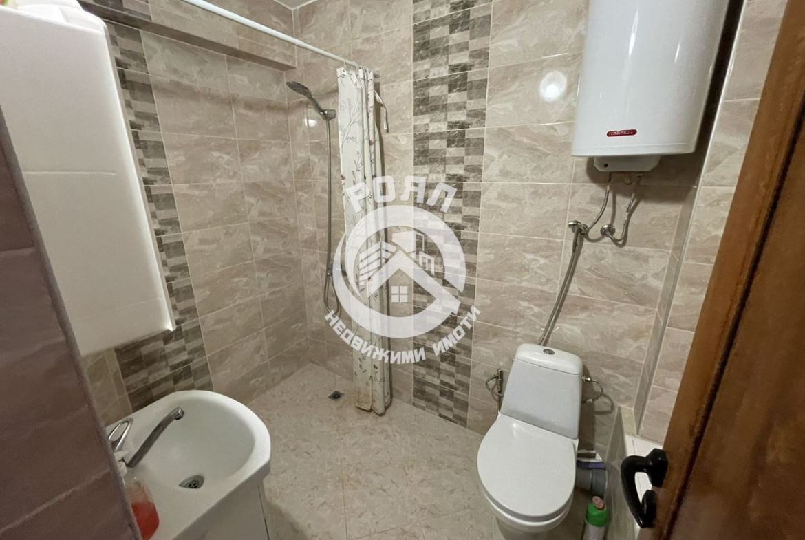 Роял имоти продава тристаен, обзаведен апартамент в гр.Асеновград - 0