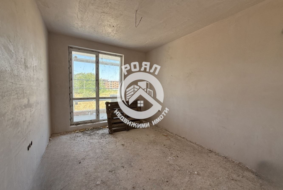 Роял имоти продава Ексклузивно двустаен апартамент, след акт 14, Кършияка, Пловдив - 0
