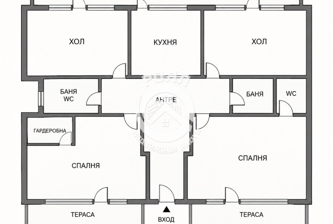 Роял имоти продава ЕКСКЛУЗИВНО тристаен апартамент, Център, Пловдив - 0