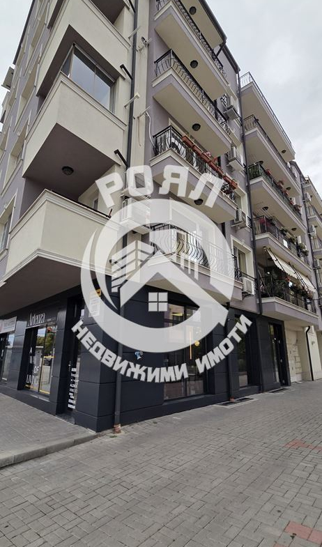 Роял имоти отдава под наем тристаен апартамент, Коматевски възел, Пловдив - 0