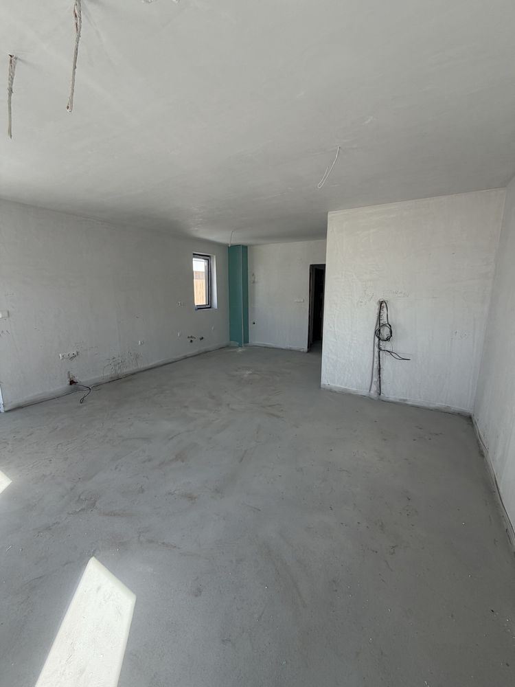 Продава се двустаен апартамент, кв. Запад в Асеновград. - 0