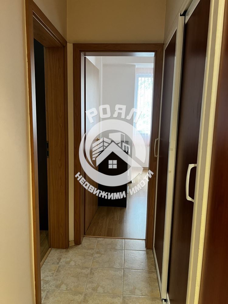 Роял Имоти продава двустаен,обзаведен апартамент в Кючук Париж, Пловдив - 0