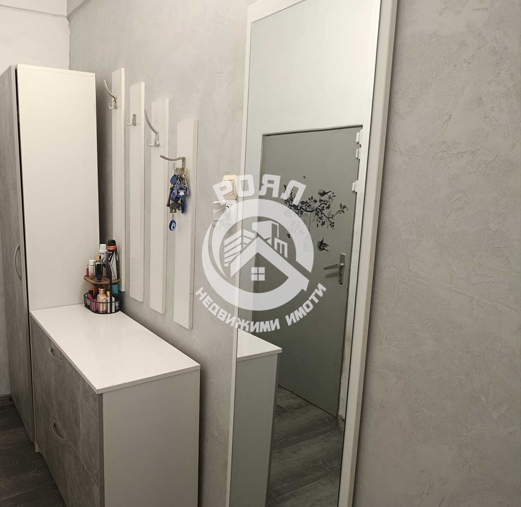 Роял Имоти продава тристаен,панелен апартамент в кв,Тракия,гр.Пловдив - 0