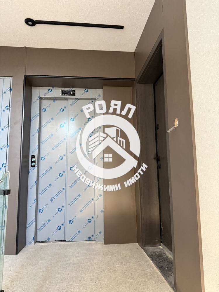 Продава се двустаен апартамент, кв. Запад в Асеновград. - 0