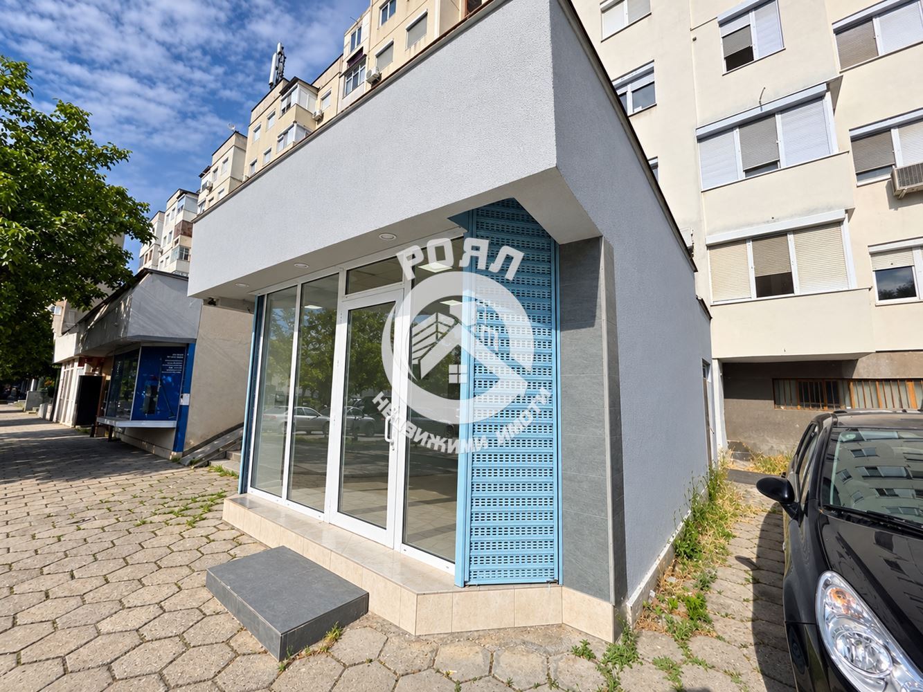 Роял имоти продава търговско помещение в кв.Тракия, Пловдив - 0