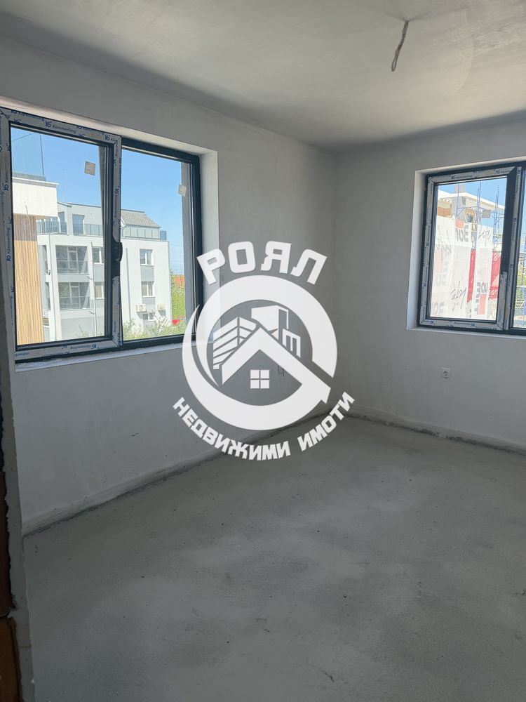 Продава се двустаен апартамент, кв. Запад в Асеновград. - 0