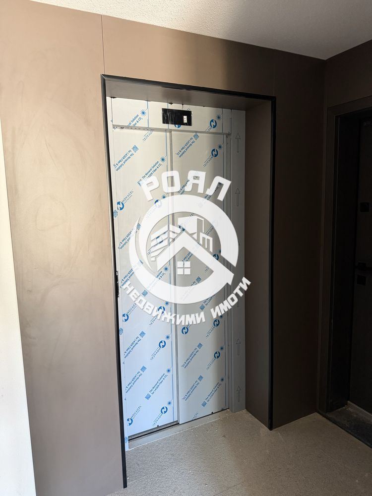 Продава се двустаен апартамент, кв. Запад в Асеновград. - 0