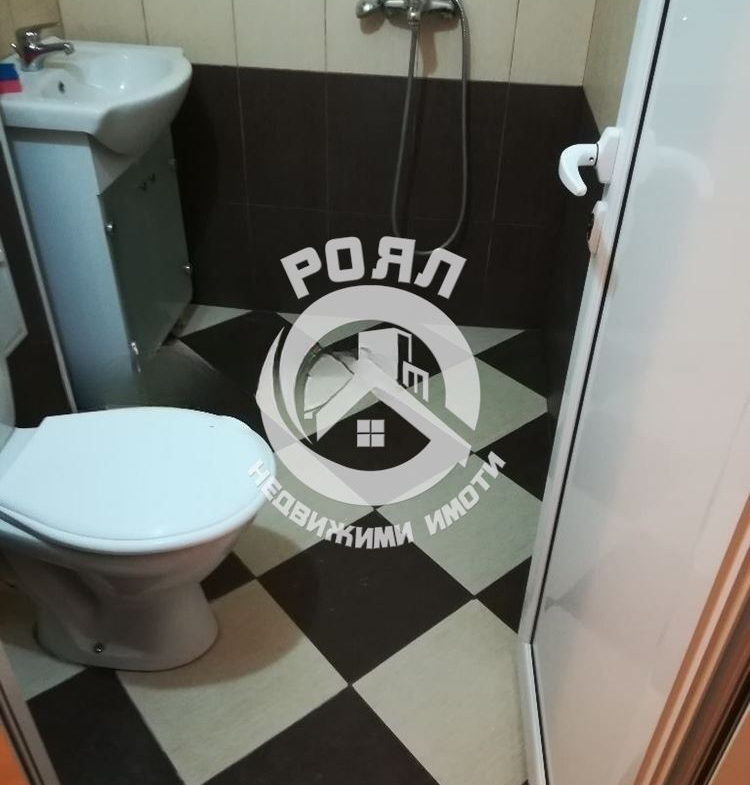 Роял имоти продава едностаен апартамент в гр. Пловдив, ж.к. Тракия - 0