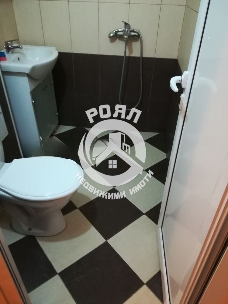 Роял имоти продава едностаен апартамент в гр. Пловдив, ж.к. Тракия - 0