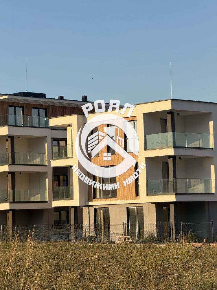 Продава се двустаен апартамент, кв. Запад в Асеновград. - 0