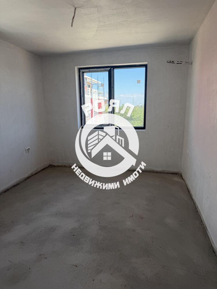 Продава се двустаен апартамент, кв. Запад в Асеновград. - 0